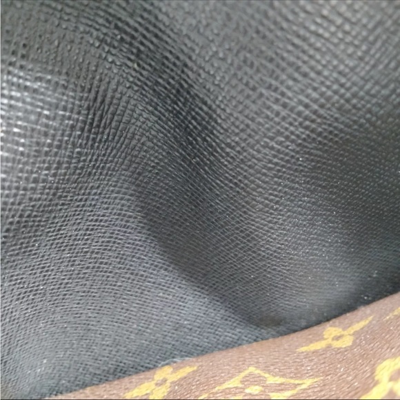 Authentic Louis Vuitton Brown Monogram wallet with LV chain Women's Bag - Picture 8 of 10